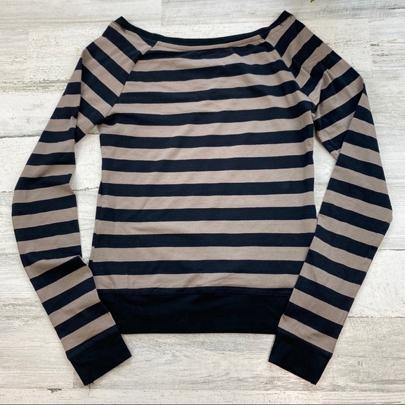 Splash long sleeve top size M - Picture 4 of 4